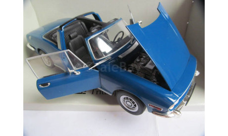 модель 1/18 Triumph Stag Revell металл 1:18, масштабная модель, scale18