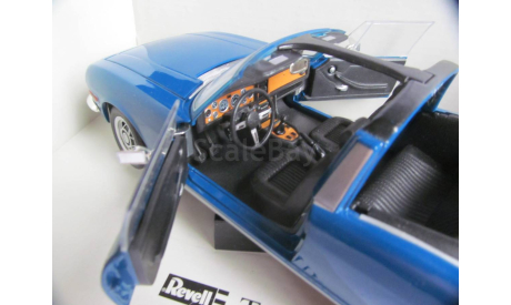 модель 1/18 Triumph Stag Revell металл 1:18, масштабная модель, scale18