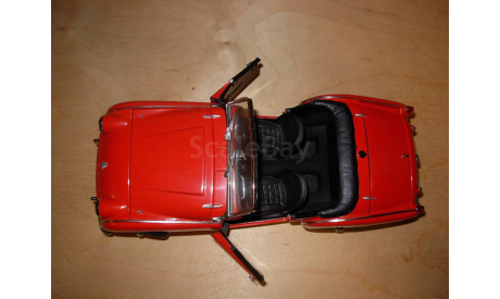 модель 1/18 Triumph TR3A Kyosho металл TR 3 A 1:18, масштабная модель, scale18