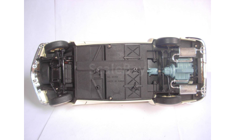 модель Tucker 1948 Yatming/Road Legends металл 1:18, масштабная модель, scale18, Sunstar
