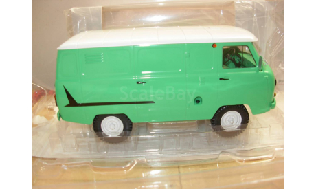 модель 1/18 фургон УАЗ 452 Буханка (3741) Premium ClassiXXs металл 1:18, масштабная модель, scale18