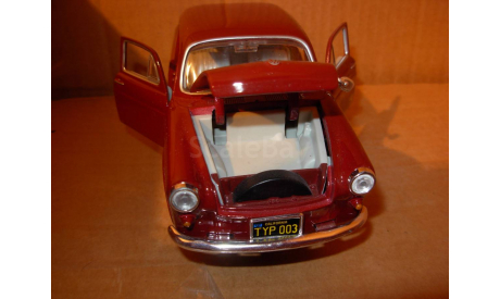 модель 1/24 VOLKSWAGEN 1600 Maisto металл 1:24 VW, масштабная модель, scale24