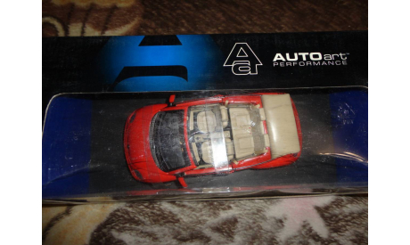 модель 1/18  Volkswagen VW NEW BEETLE Autoart металл 1:18, масштабная модель, scale18