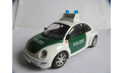 модель 1/43 полицейский Volkswagen New Beetle Polizei Новый Жук упрощённый полиция Schuco металл 1:43 VW