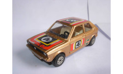 модель 1/36 Volkswagen Polo VW Corgi металл 1:36