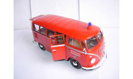модель 1/24 пожарный микроавтобус VOLKSWAGEN T1 1962 Welly металл 1:24 VW, масштабная модель