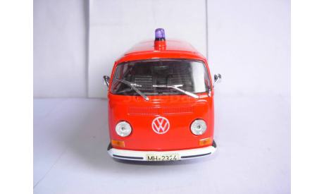 модель 1/24 пожарный микроавтобус VOLKSWAGEN T2 1967 Welly металл 1:24 VW, масштабная модель, scale24