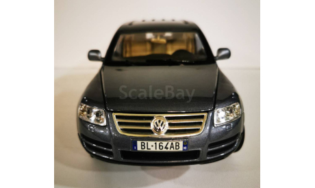модель 1/18 Volkswagen Touareg Burago VW металл 1:18, масштабная модель, BBurago, scale18