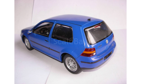 модель 1/18 Volkswagen VW Golf-4 GTI Revell металл, масштабная модель, scale18