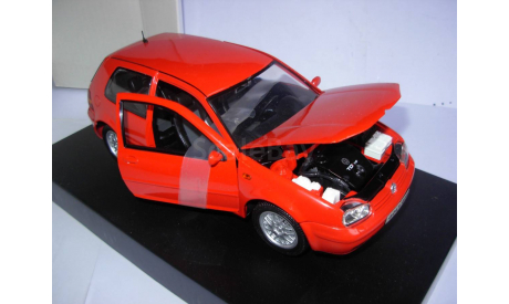модель 1/18 Volkswagen VW Golf-4 GTI Revell металл, масштабная модель, scale18