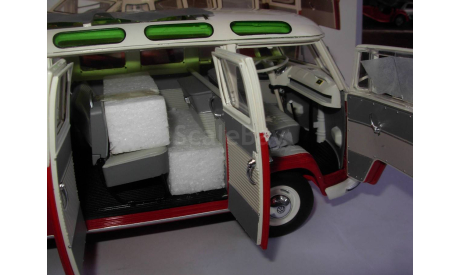 модель 1/18 микроавтобус Volkswagen VW T1b Samba Schuco металл 1:18, масштабная модель, scale18