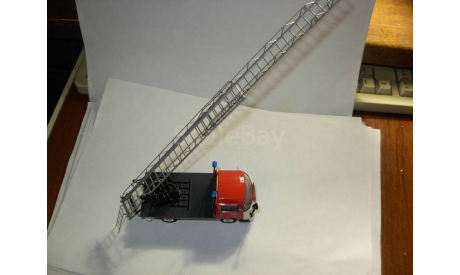 модель 1/43 Volkswagen VW T2а пожарная лестница Schuco металл 1:43 пожарный, масштабная модель, scale43