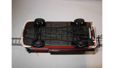 модель 1/43 Volkswagen VW T2а пожарная лестница Schuco металл 1:43 пожарный, масштабная модель, scale43