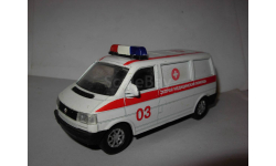 модель 1/43 Volkswagen VW T4 Скорая Медицинская Помощь Ambulance медицинский фургон Скорая помощь металл 1:43