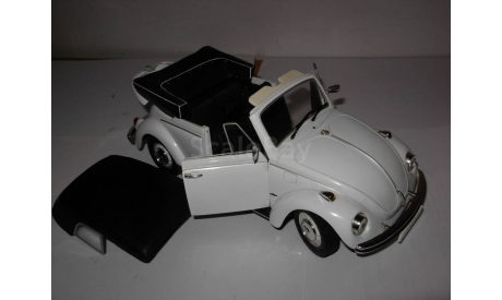 модель 1/18 Volkswagen Käfer Beetle Convertible Cabrio Жук Revell металл 1:18 VW, масштабная модель, scale18