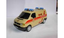 модель 1/43 Volkswagen VW T4 Krankenwagen медицинский фургон Скорая помощь Hongwell металл 1:43, масштабная модель, scale43, Bauer/Cararama/Hongwell