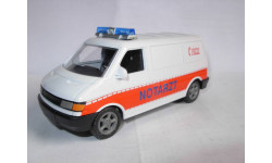 модель 1/43 Volkswagen VW T4 Notarzt медицинский фургон Hongwell металл 1:43