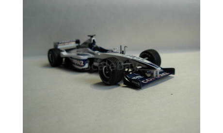 модель F1 Формула-1 1/43 BMW Williams FW22 2000 #9 Ralf Schumacher Minichamps/PMA металл 1:43, масштабная модель