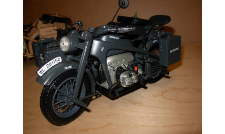 1/10 модель мотоцикл Zündapp KS 750 военный с коляской Schuco металл 1:10, масштабная модель мотоцикла