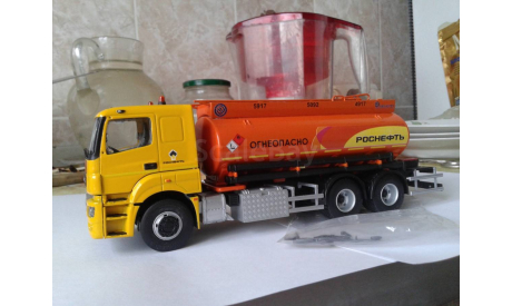 КамАЗ-65207 БЕЦЕМА Роснефть, масштабная модель, AVD Models, scale43