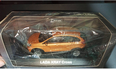Лада xray cross - оранжевый металлик -В БОКСЕ 1:43, масштабная модель, Lada image, scale43, ВАЗ
