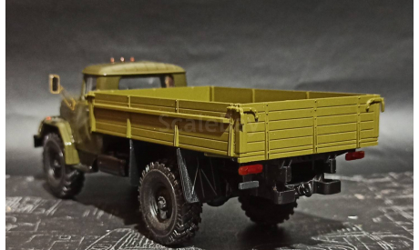 ЗИЛ-4327 вариант 2 (кабина 131) бортовой - хаки 1/43, масштабная модель, ALPA models, 1:43