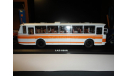 Лаз-699 Р Бело-оранжевый Classicbus (1-й выпуск), масштабная модель, 1:43, 1/43