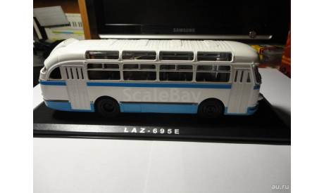 ЛАЗ-695Е (бело-голубой) Classicbus (1-й выпуск), масштабная модель, 1:43, 1/43