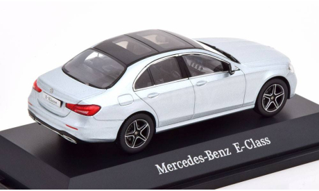 Mercedes-Benz E- Klasse в масштабе 1:43 дилерский., масштабная модель, 1/43