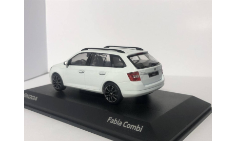 Skoda Fabia Combi в масштабе 1:43 дилерский., масштабная модель, scale43, Škoda
