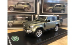 Land Rover Defender 90 First Edition в масштабе 1/43 дилерский.