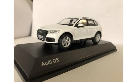 Audi Q5 в масштабе 1:43 дилерский., масштабная модель, scale43