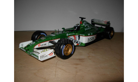 Jaguar R2  Irvine Hot Wheels 1:18, масштабная модель, 1/18