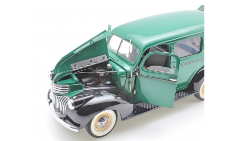 1946 Chevrolet Suburban Carryall, масштабная модель, Franklin Mint, scale24