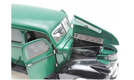 1946 Chevrolet Suburban Carryall, масштабная модель, Franklin Mint, scale24