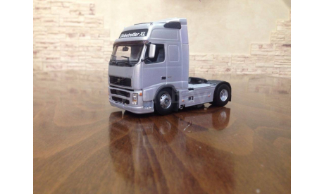 Продам масштабную модель, масштабная модель, 1:43, 1/43, Motorart, Volvo FH12 седельный тягач