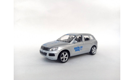 Volkswagen Touareg Сочи 2014  1/48, масштабная модель, Uni-Fortune, scale0