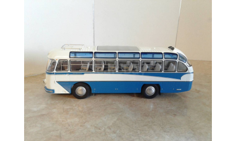 ЛАЗ-697Е регата из к/ф ’Королева бензоколонки’ ... (DEMPRICE) ..., масштабная модель, scale43
