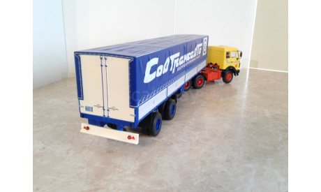 Mercedes-Benz NG 2232 с полуприцепом Fruehauf Savoyarde ... (SSM) ..., масштабная модель, Start Scale Models (SSM), scale43