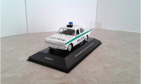 GAZ M24 Policie CSSR (Foxtoys)... RAR!!!, масштабная модель, 1:43, 1/43, IST Models, ГАЗ