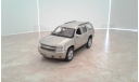 Chevrolet Tahoe ... (Welly)..., масштабная модель, 1:43, 1/43