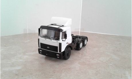 МАЗ-6422 с ГИДРОБАКОМ!!! ... (SSM) ..., масштабная модель, Start Scale Models (SSM), scale43