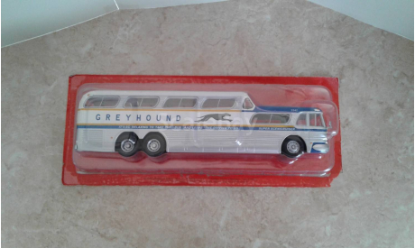 GMC Greyhound Scenicruiser 1956 г. ... (Hachette) ..., масштабная модель, scale43