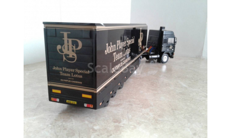 Volvo F12 Racing transporter JPS Team Lotus 1981 ... (IXO)..., масштабная модель, scale43