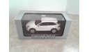 Porsche Cayenne S hubrid ... (Minichamps) ..., масштабная модель, 1:43, 1/43