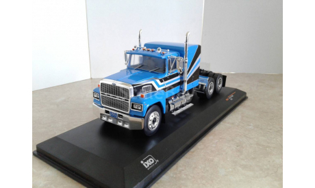 FORD LTL 9000  1978г. ... (IXO)..., масштабная модель, scale43