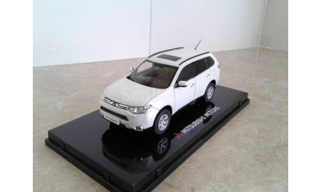 Mitsubishi Outlander IV ... (Vitesse) ..., масштабная модель, scale43