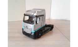 MERCEDES-BENZ Actros MP4 ... (BBurago) ...