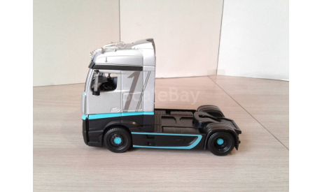 MERCEDES-BENZ Actros MP4 ... (BBurago) ..., масштабная модель, scale43