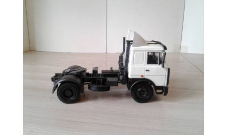 МАЗ-54326 ... (Наш Автопром) ..., масштабная модель, scale43